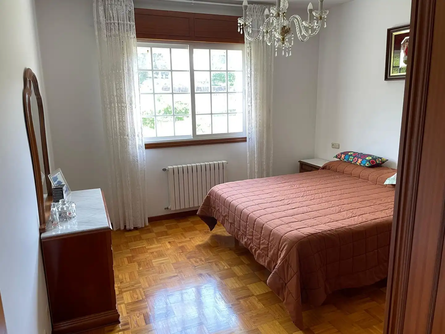 Habitación de Casa o chalet en venta en Meis con Calefacción, Parquet y Terraza
