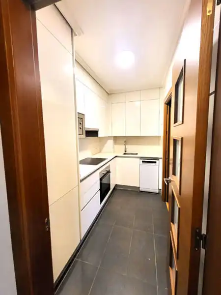 Apartamento de alquiler en Rúa Tomás A. Alonso, Berbés - Peritos