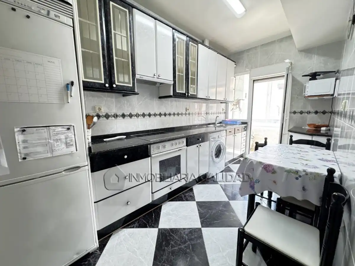 Kitchen of Flat for rent in Burgos  with Heating, Terrace and Furnished