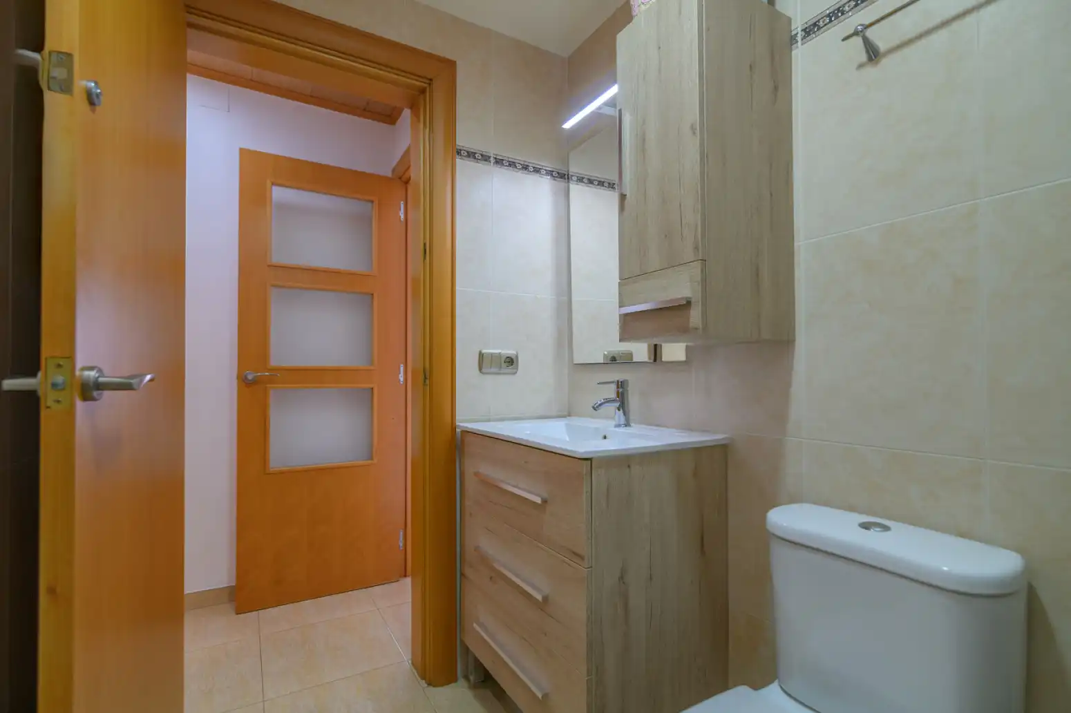 Bathroom of Attic for sale in Viladecans  with Air Conditioner, Heating and Balcony