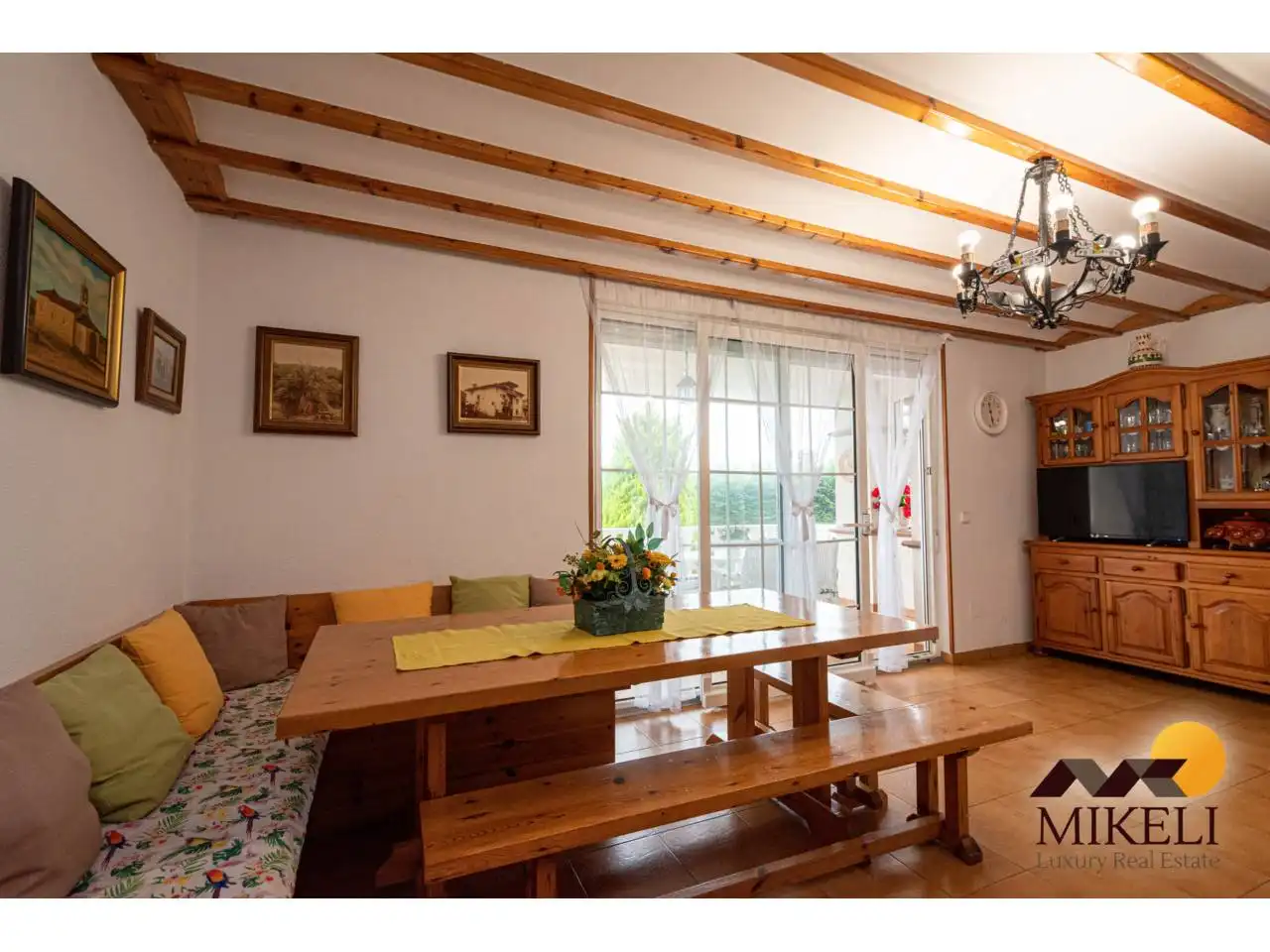 Comedor de Casa o chalet en venta en Santa Cruz de Bezana con Calefacción, Jardín privado y Terraza