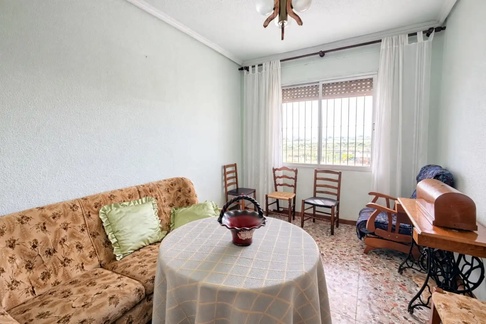 Living room of Houses for sale in Archena  with Private garden, Furnished and Balcony