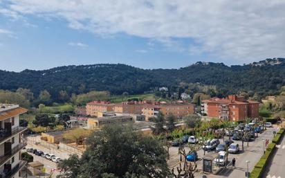 Exterior view of Flat for sale in Sant Cebrià de Vallalta  with Heating, Parquet flooring and Terrace