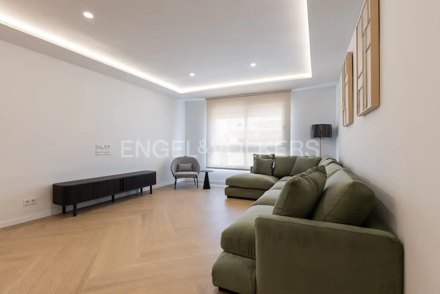Sala d'estar de Pis de lloguer en Valencia amb Aire condicionat, Calefacció i Parquet