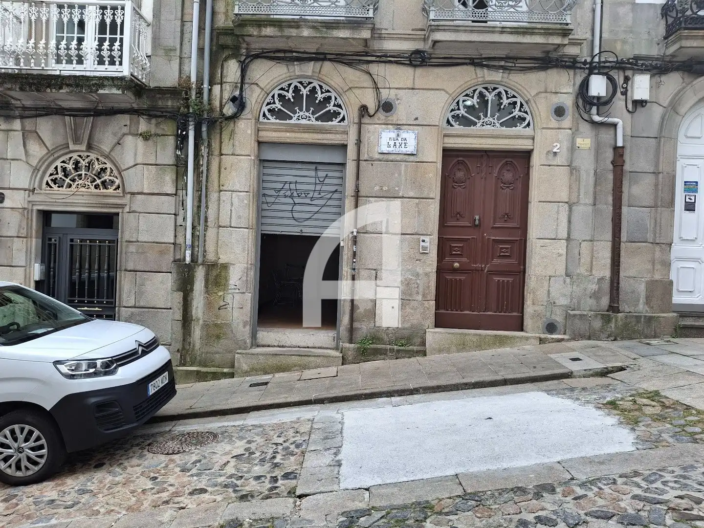 Vista exterior de Local de alquiler en Vigo 