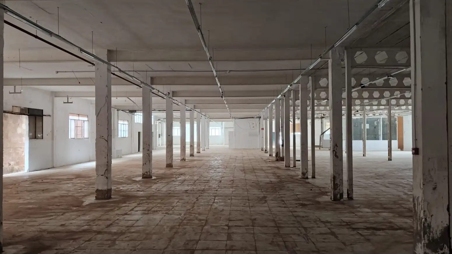 Nave industrial de alquiler en Aldaia