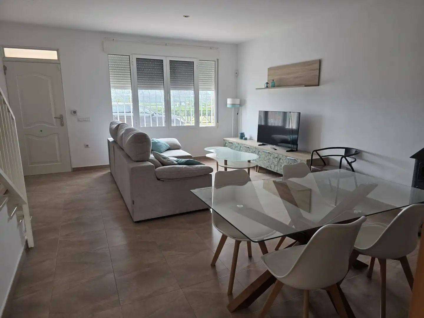 Maison mitoyenne avec terrasse à louer à Llocnou d'En Fenollet, imagen 3