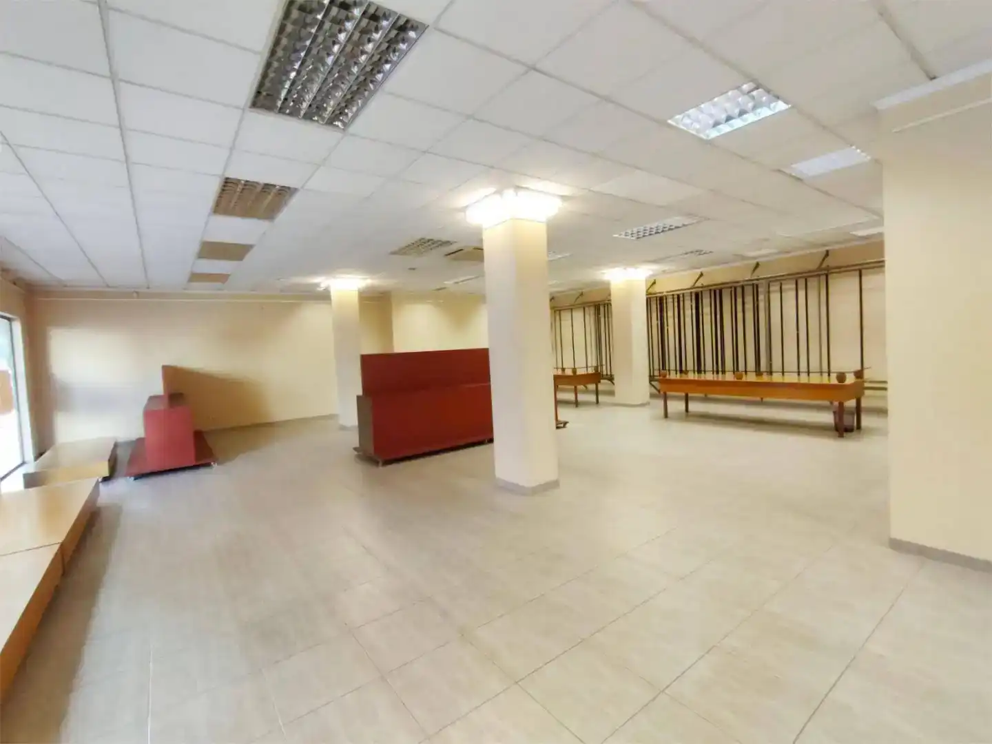 Local de lloguer en Vila-real amb Aire condicionat