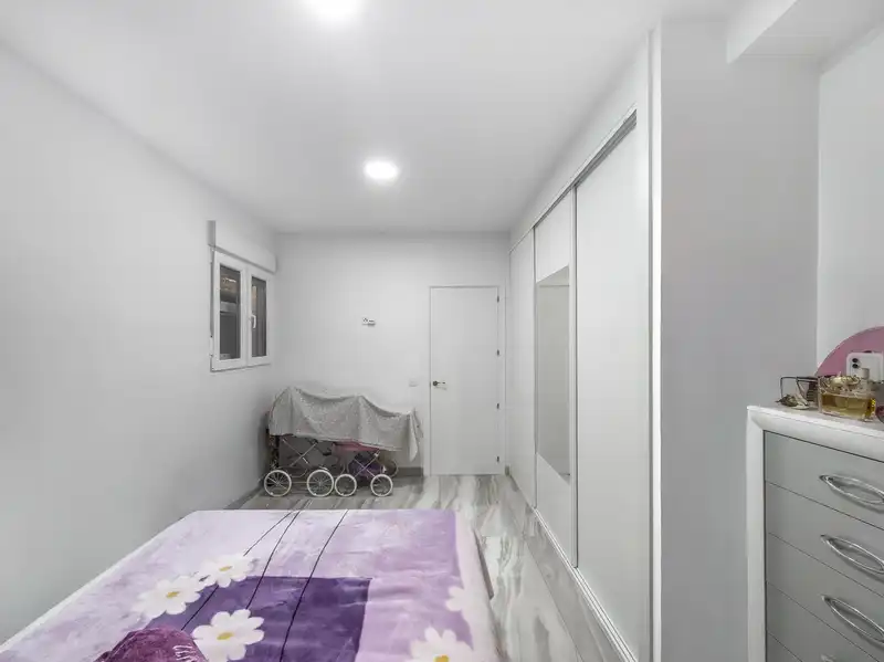 Bedroom of Flat for sale in Madrid  with Air Conditioner