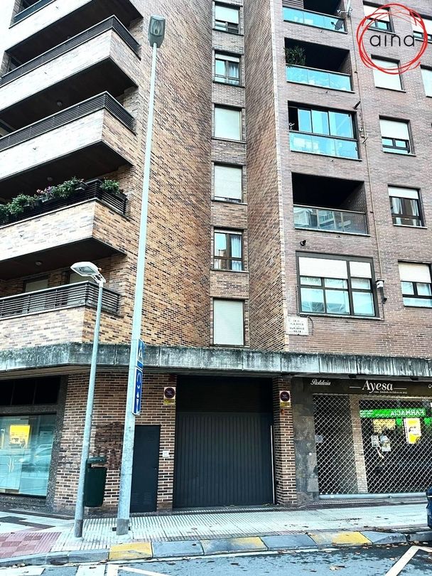 Exterior view of Garage to rent in  Pamplona / Iruña