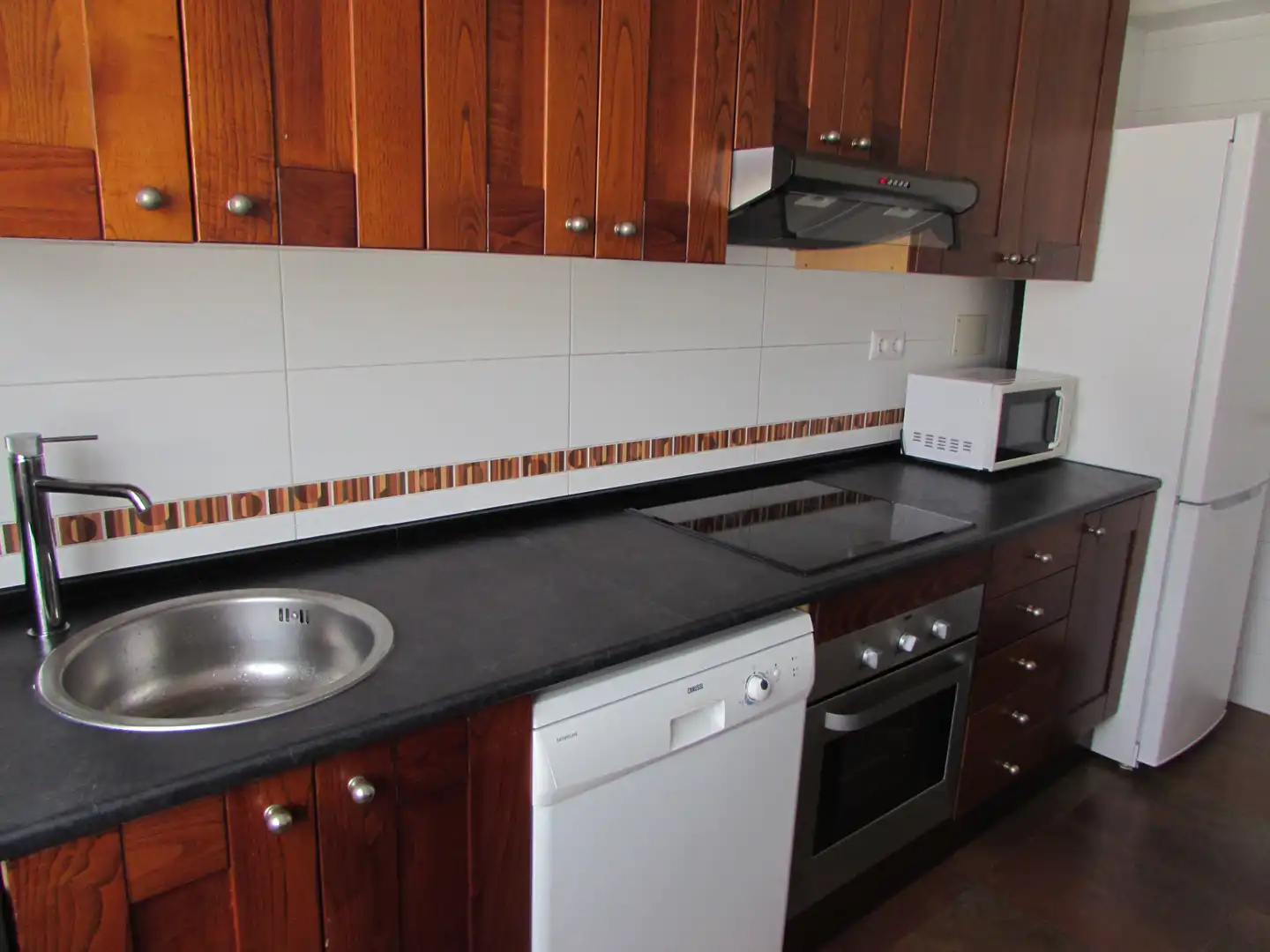 Cocina de Piso en venta en Ferrol con Calefacción, Trastero y Amueblado