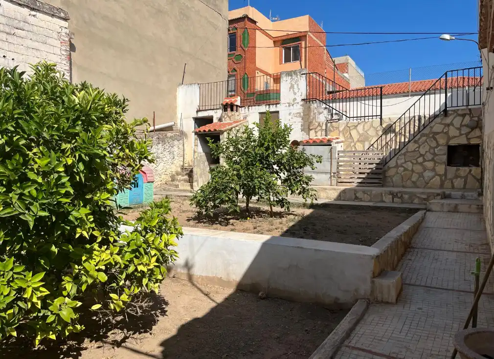 Casa o xalet en venda en Benaguasil amb Jardí privat, Terrassa i Traster