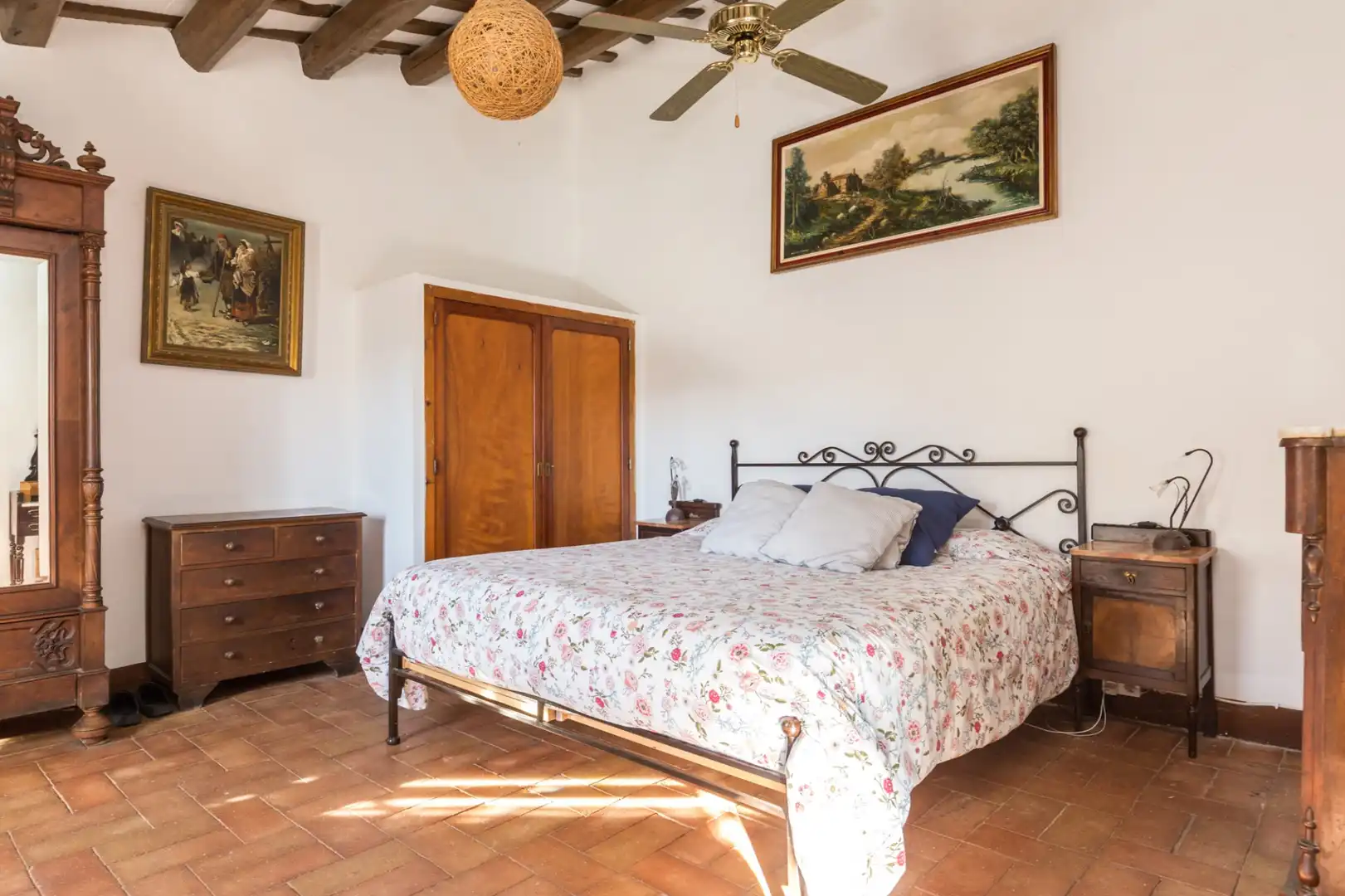 Habitación de Finca rústica en venta en Llagostera con Calefacción, Terraza y Trastero