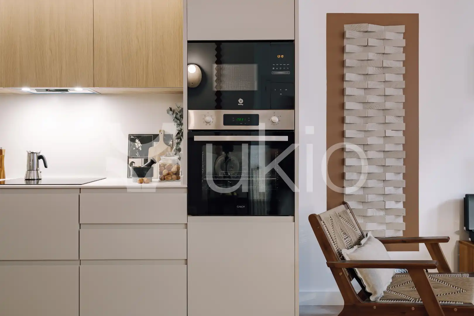 Cocina de Apartamento de alquiler en Madrid con Aire acondicionado, Calefacción y Amueblado