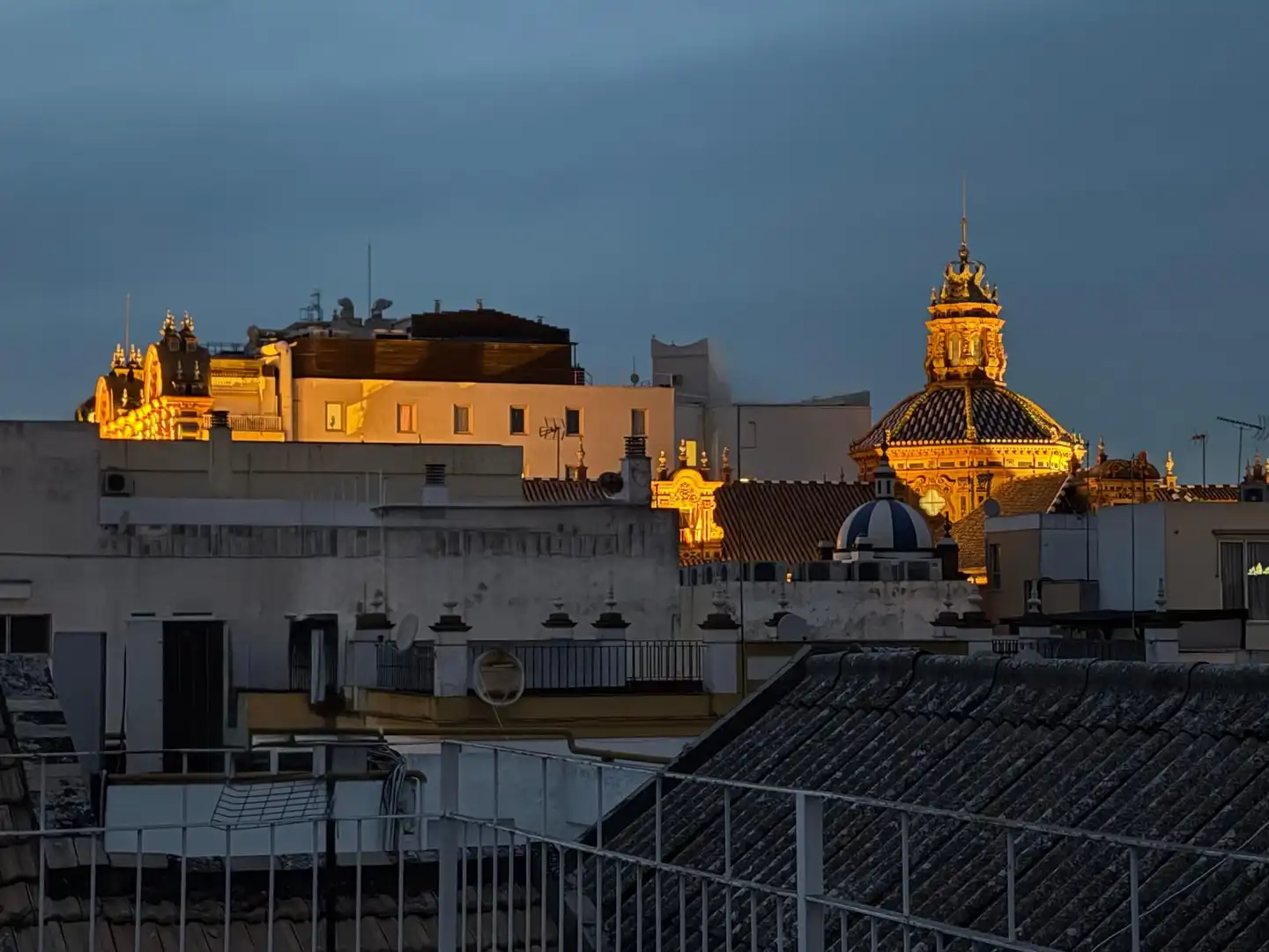 Exterior view of Attic for sale in Sevilla  with Air Conditioner, Heating and Terrace