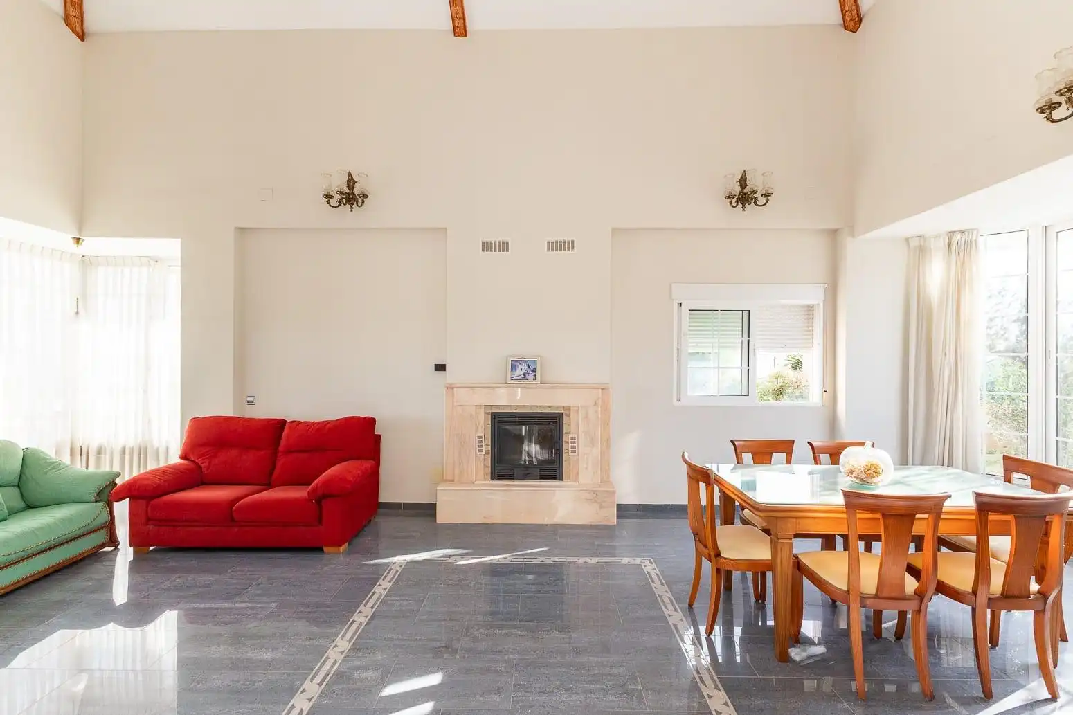 Sala de estar de Casa o chalet en venta en Chiva con Aire acondicionado, Terraza y Piscina