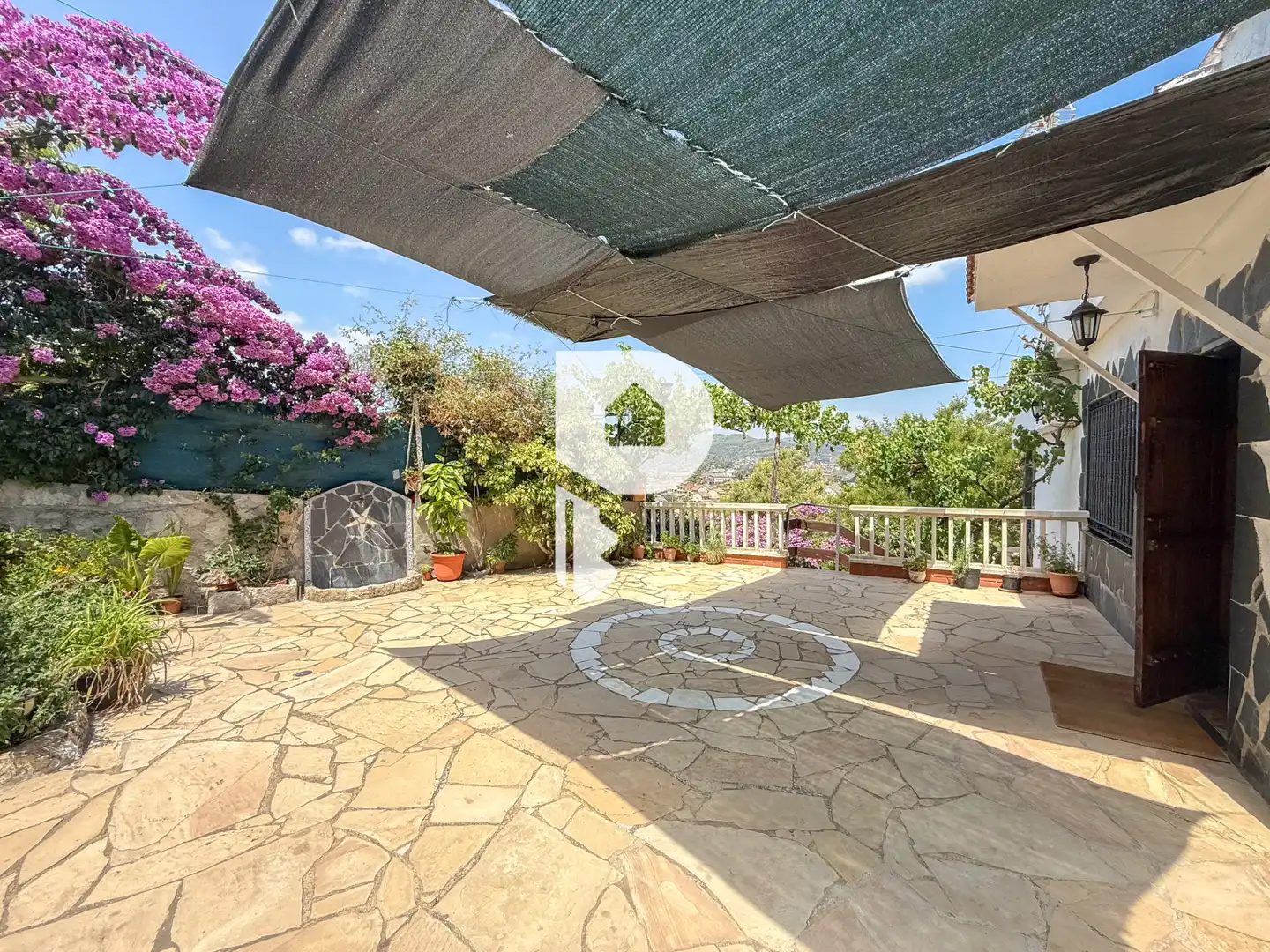 Terraza de Casa o chalet en venta en Vallirana con Calefacción, Jardín privado y Terraza