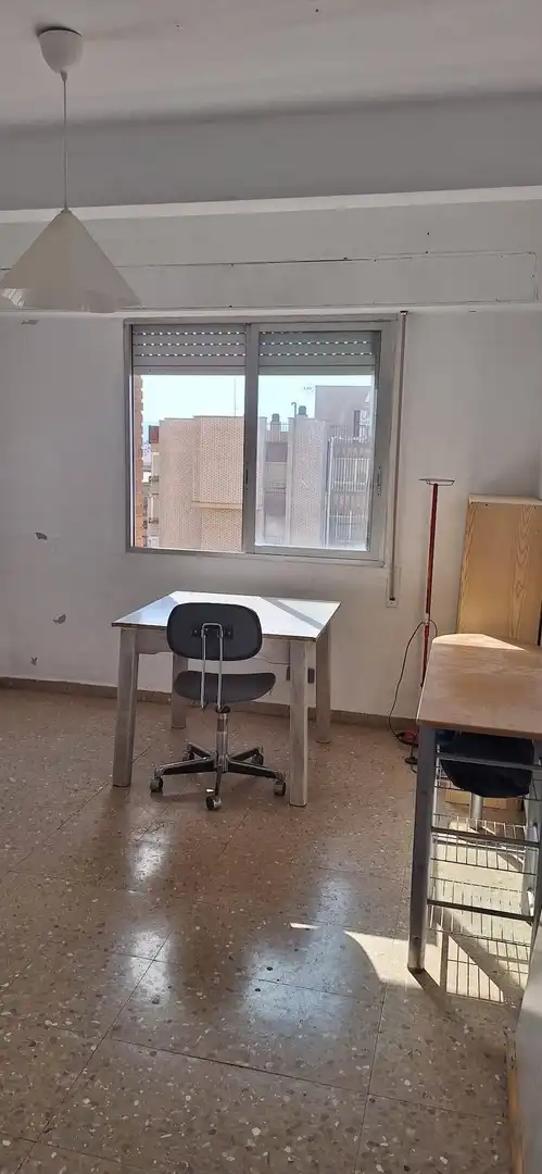 Dormitori de Apartament en venda en Murcia
