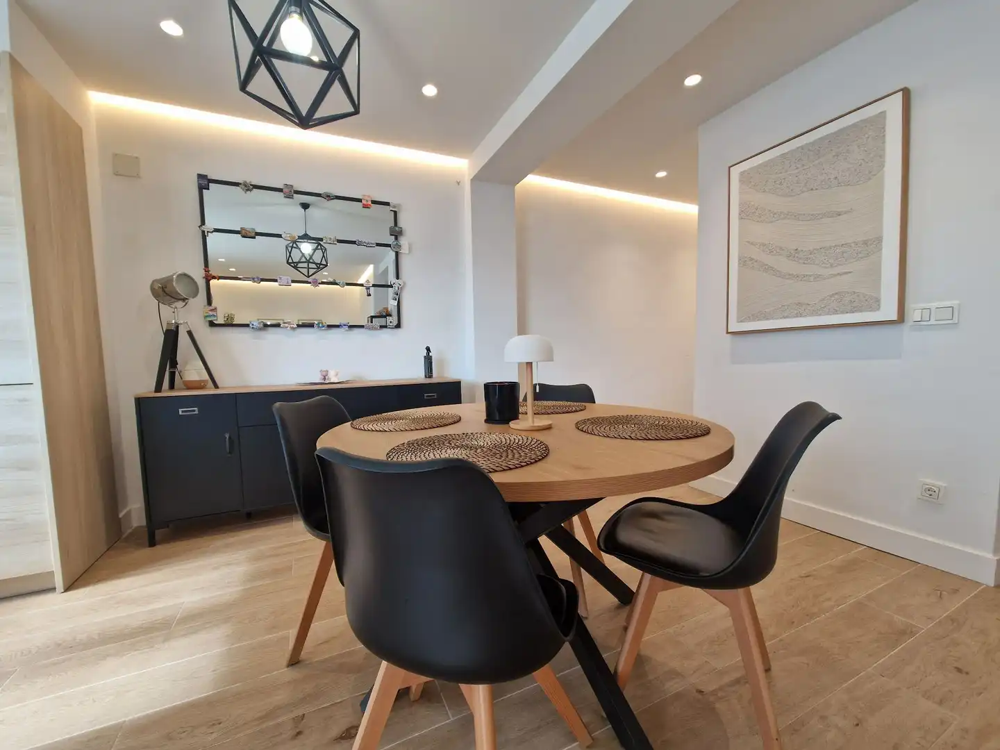 Comedor de Piso en venta en Donostia - San Sebastián  con Calefacción y Amueblado