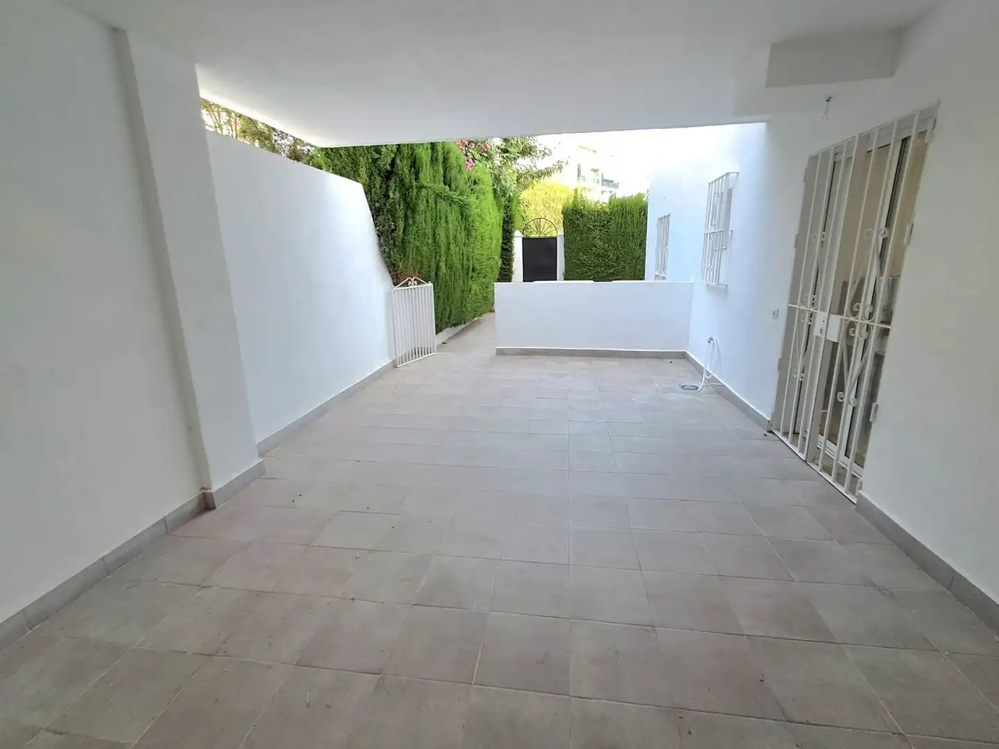 Terraza de Apartamento en venta en Benalmádena con Aire acondicionado, Calefacción y Jardín privado