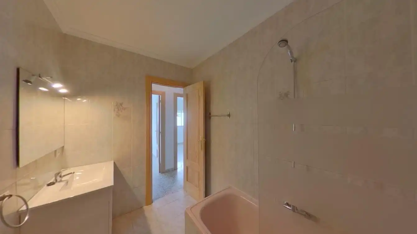 Bany de Pis en venda en Estepona