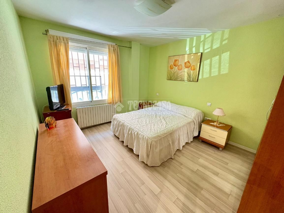 Habitación de Piso en venta en  Zaragoza Capital con Aire acondicionado, Calefacción y Trastero