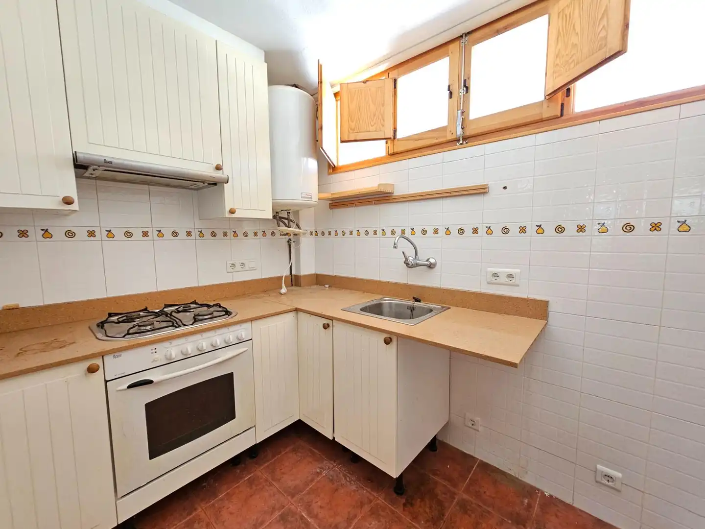 Cocina de Apartamento en venta en Alp con Calefacción