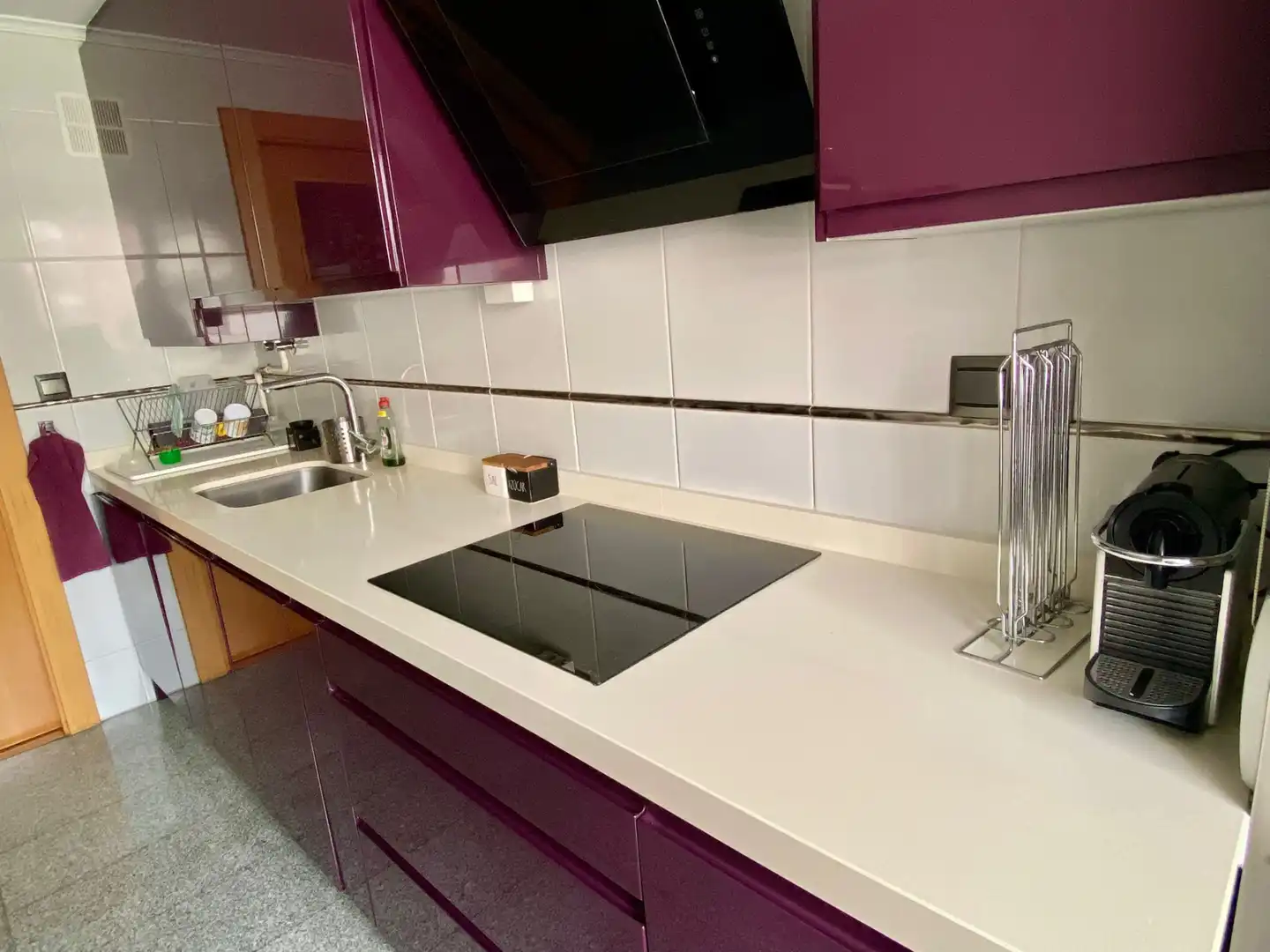 Cocina de Piso de alquiler en Castro-Urdiales con Calefacción, Terraza y Amueblado