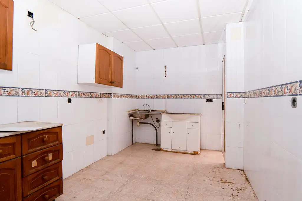 Piso en venta en C/ Almería, Casco Antiguo