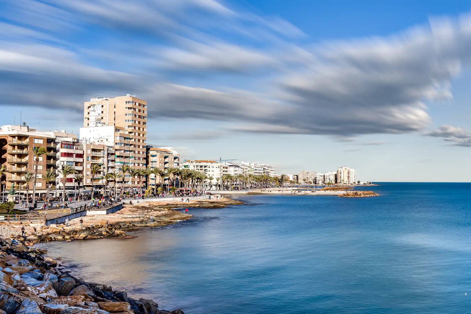 Vista exterior de Pis en venda en Torrevieja amb Terrassa, Moblat i Piscina comunitària