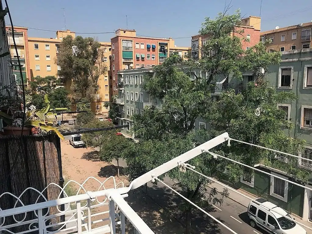 Vista exterior de Pis en venda en Valencia amb Moblat