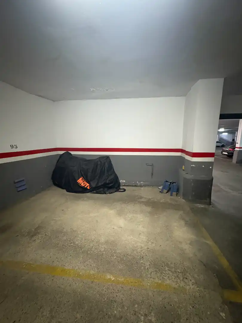 Garage zum Verkauf in Barcelona