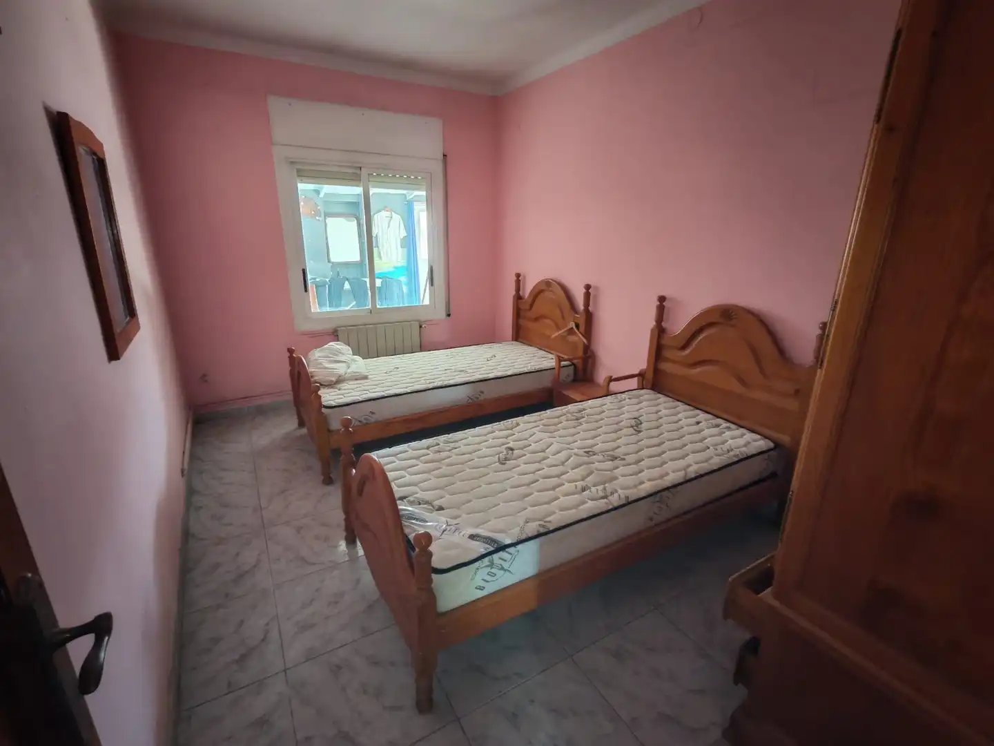 Habitación de Local en venta en Lliçà d'Amunt con Aire acondicionado, Calefacción y Terraza