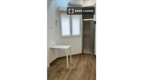 Foto 4 de Estudi per a compartir a Los Remedios, Sevilla