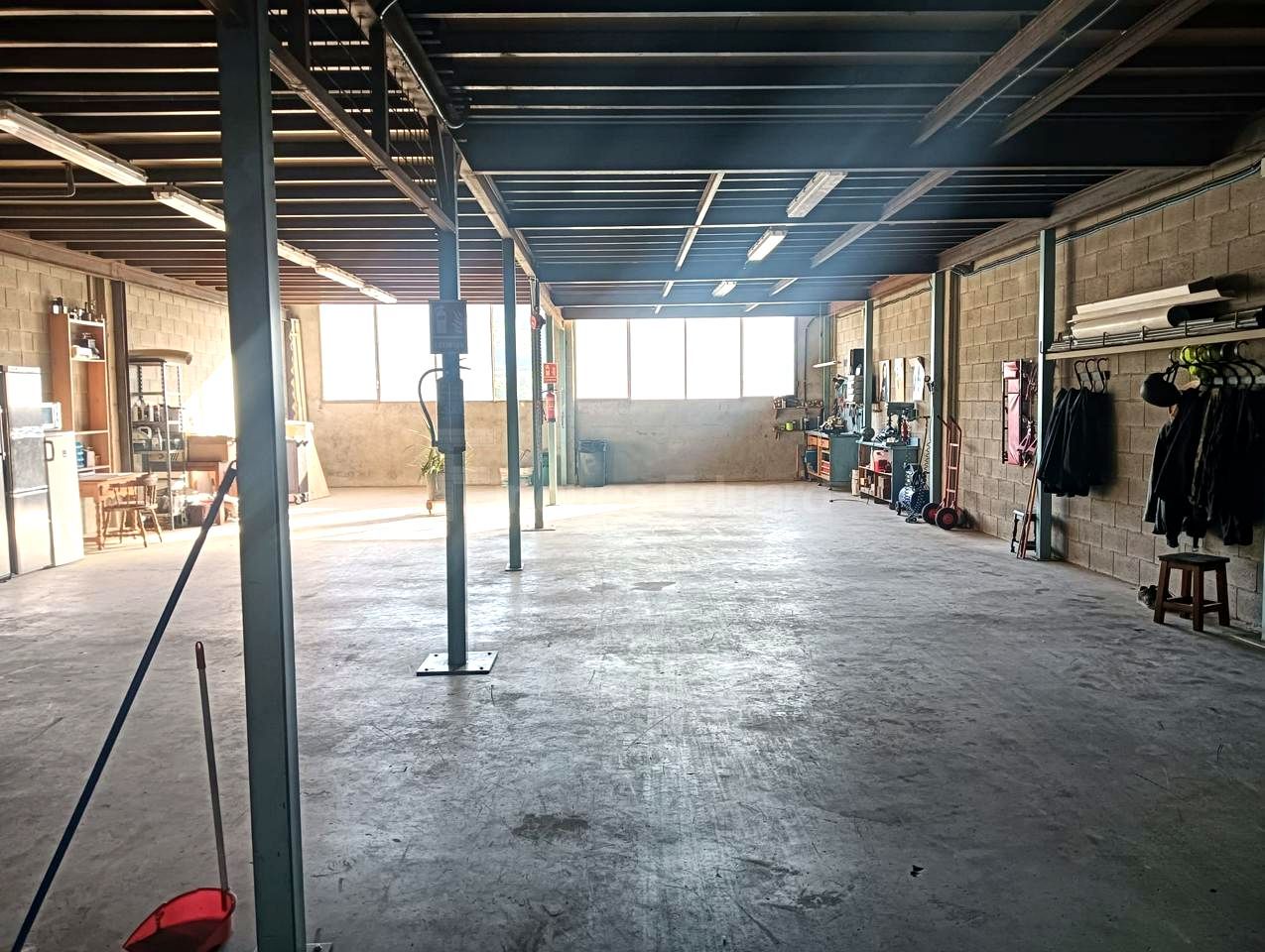 Industrial buildings for sale in Argentona