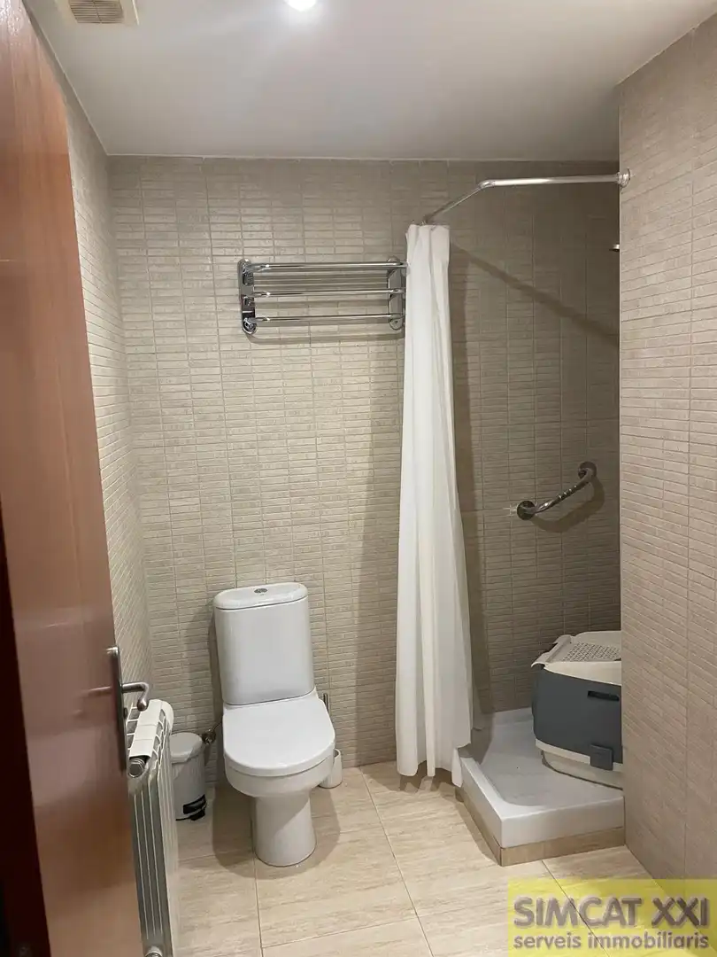 Bathroom of Flat for sale in Navata  with Heating, Storage room and Community pool