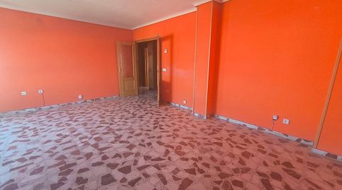 Foto 2 de Piso en venta en Industria, Albacete Capital