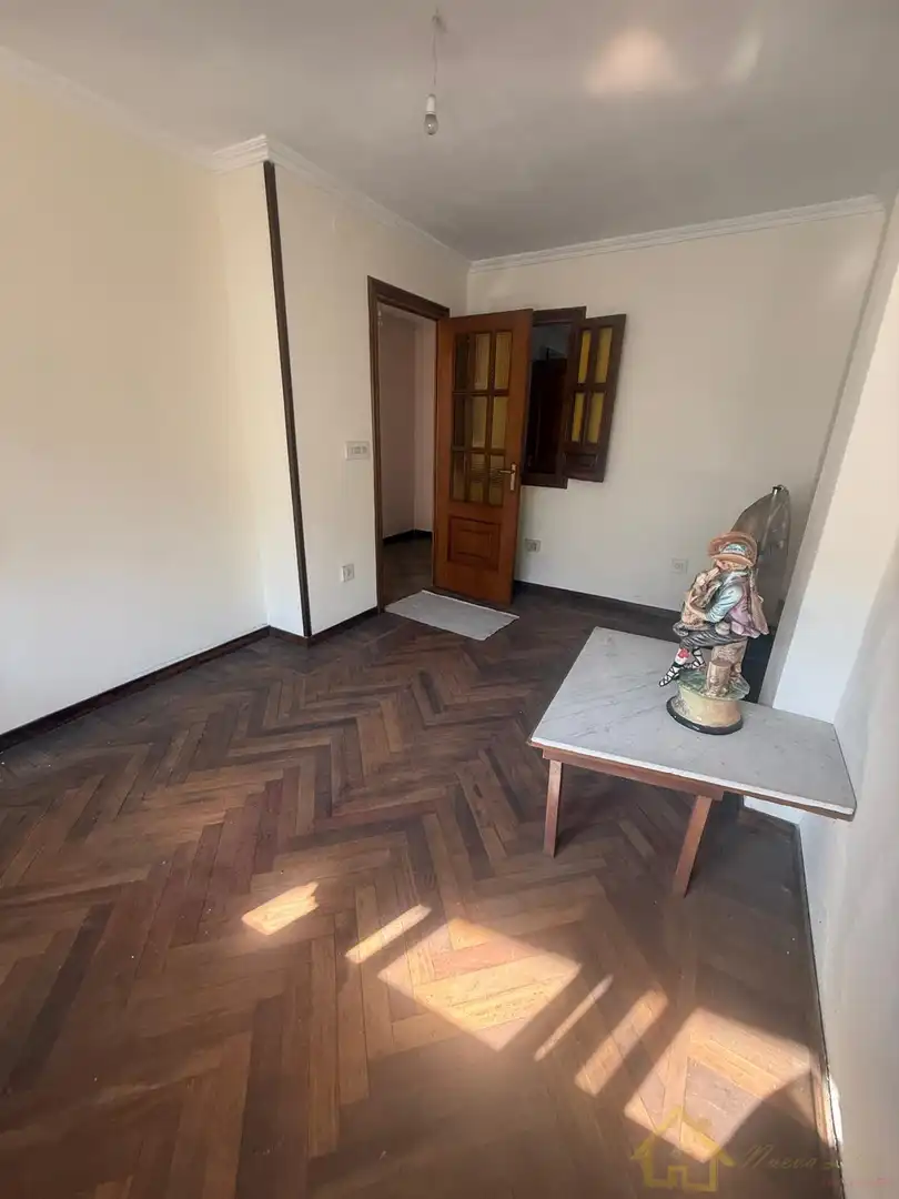 Piso en venta en Lugo con Calefacción y Terraza