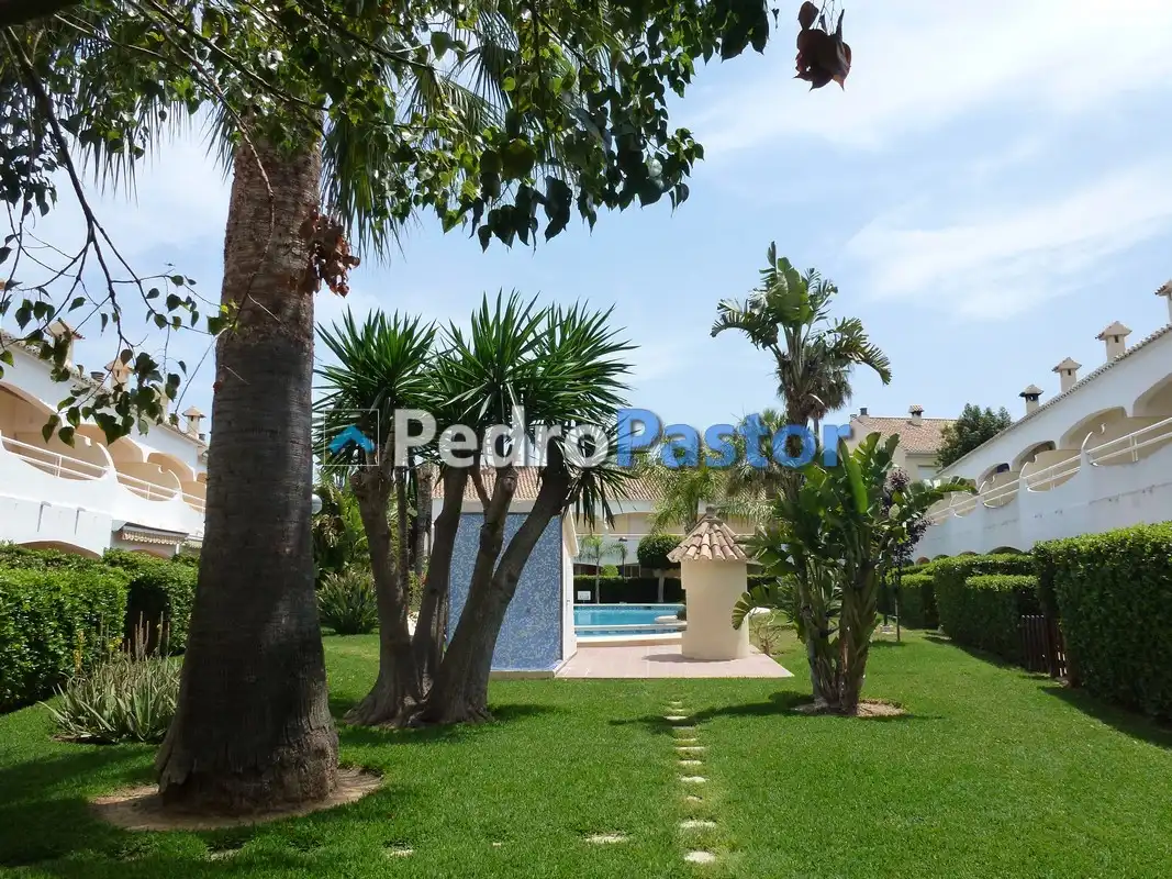 Apartamento con piscina en venta en Las Marinas / Les Marines, imagen 3
