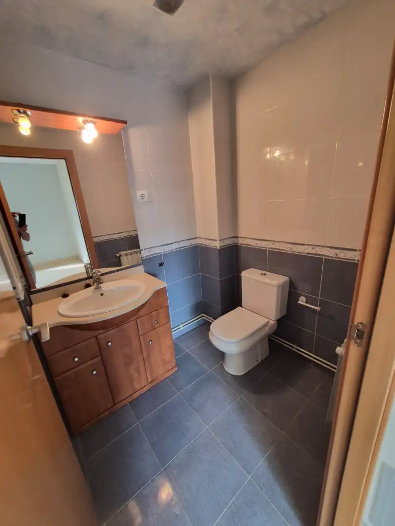 Badezimmer von Wohnungen zur Miete in Els Hostalets de Pierola mit Klimaanlage, Heizung und Terrasse