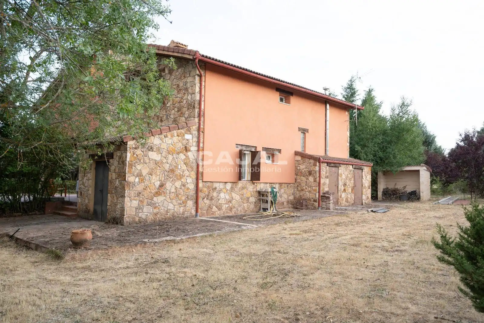 Exterior view of Houses for sale in Fresno de Cantespino  with Heating