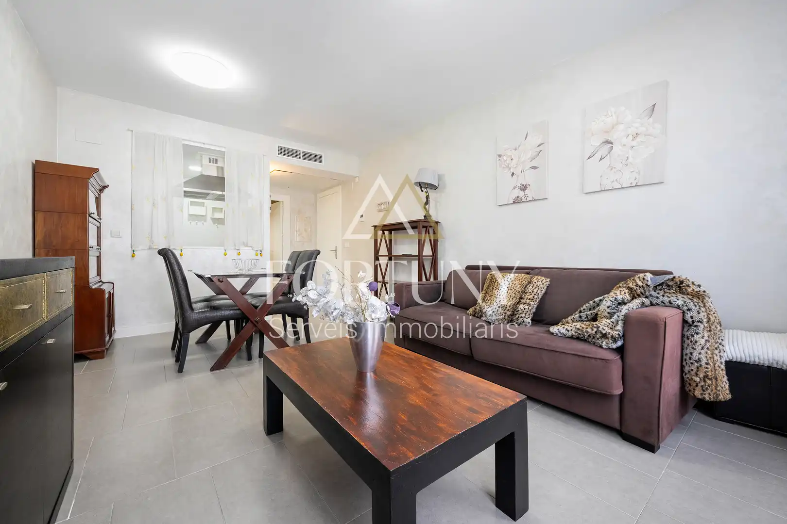 Living room of Flat for sale in Cambrils  with Air Conditioner and Swimming Pool