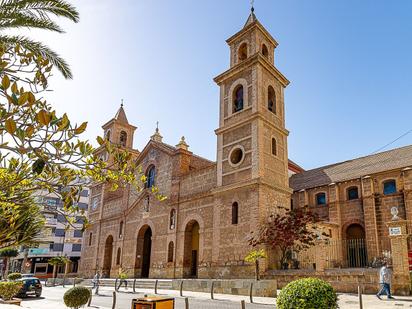 Vista exterior de Pis en venda en Torrevieja amb Aire condicionat