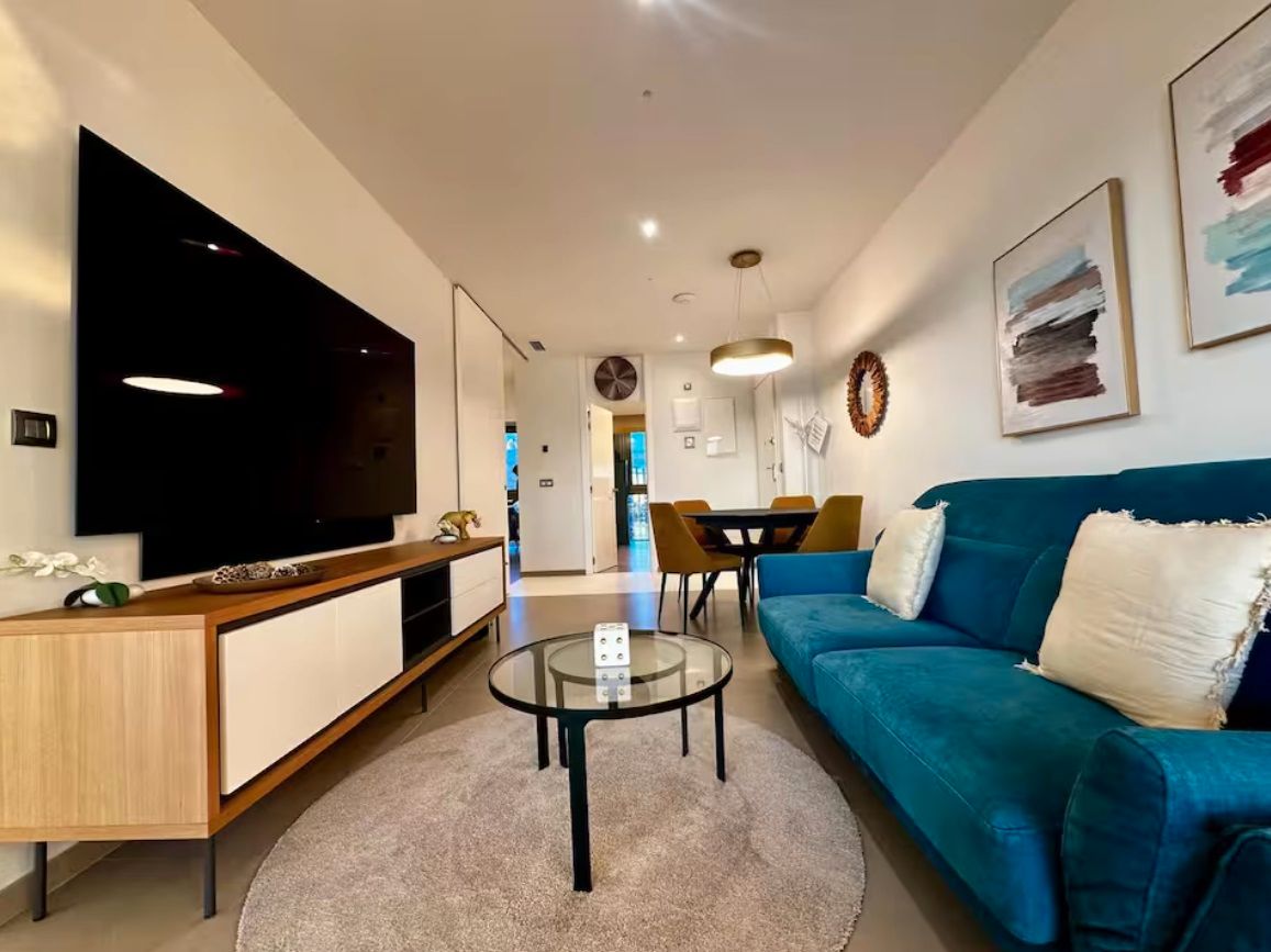 Living room of Apartment to rent in Benidorm  with Air Conditioner, Heating and Parquet flooring