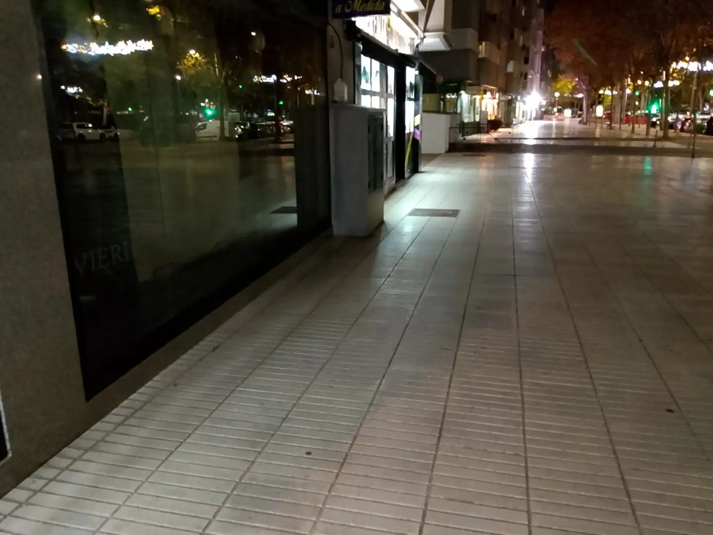 Vista exterior de Local de alquiler en Torrejón de Ardoz con Aire acondicionado, Calefacción y Internet