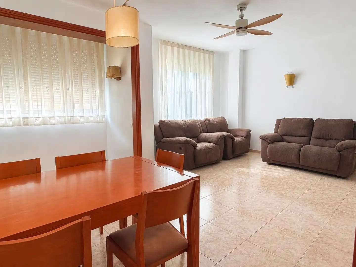 Sala de estar de Piso en venta en Sabadell con Aire acondicionado, Calefacción y Amueblado