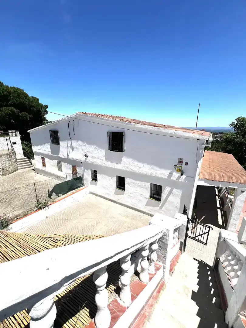 Vista exterior de Casa o xalet en venda en Riudarenes amb Piscina i Balcó