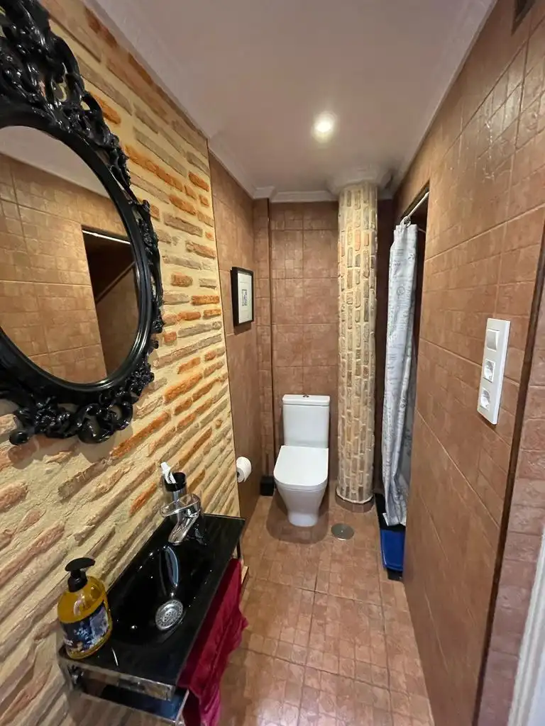 Bathroom of Flat for sale in Castro-Urdiales  with Heating, Furnished and Balcony