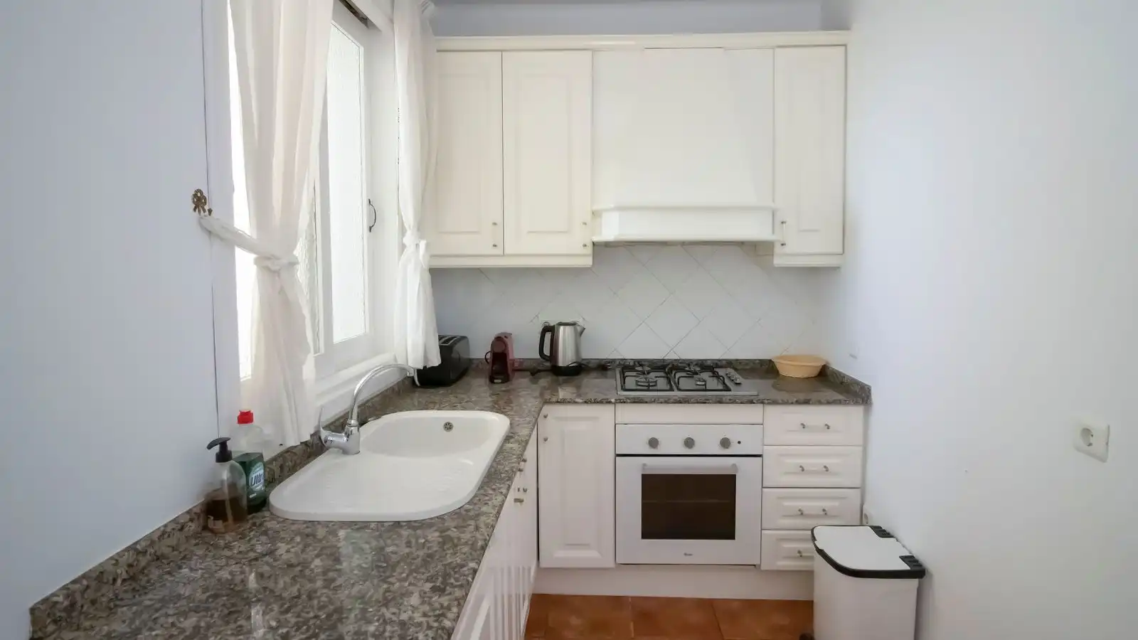 Cocina de Piso en venta en Marbella con Aire acondicionado, Terraza y Amueblado