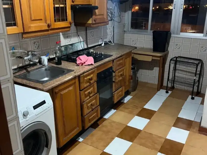 Cocina de Piso en venta en El Arroyo - La Fuente